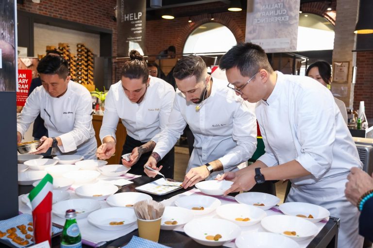 1G0A4317-opq4142739713